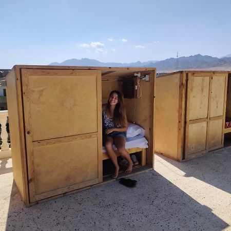 Nautilus Capsules Pansiyon Dahab Dış mekan fotoğraf